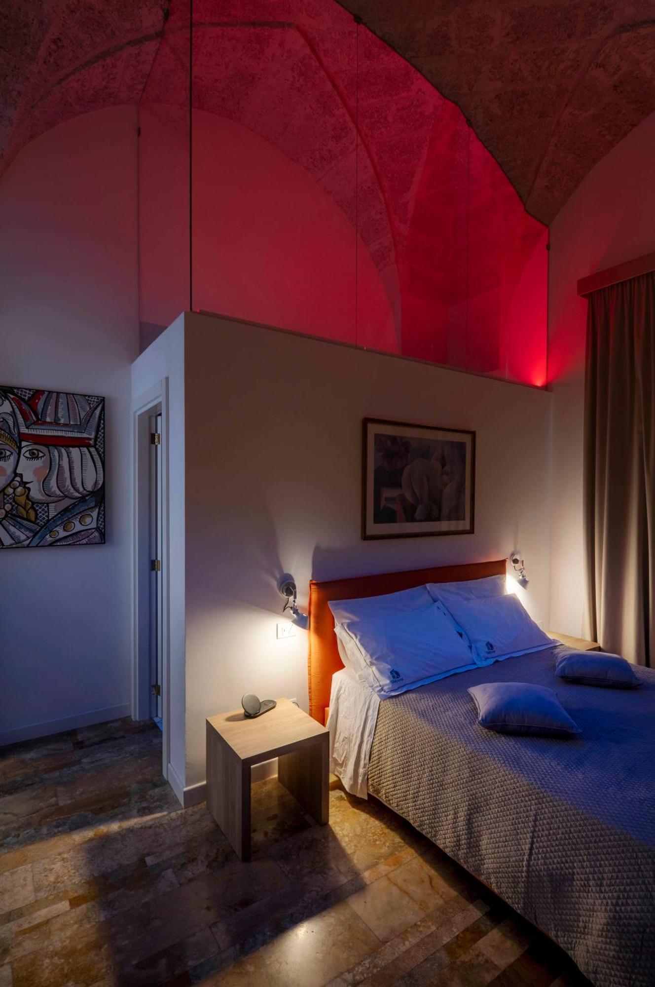 לצ'ה Vianna Suites Spa מראה חיצוני תמונה